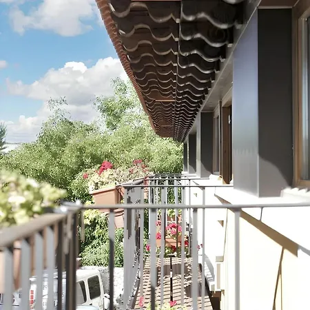 Spacious And Modern House In Riopico Nyaraló