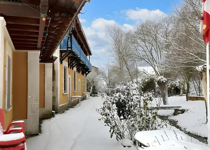 Spacious And Modern House In Riopico * Cardenuela-Riopico