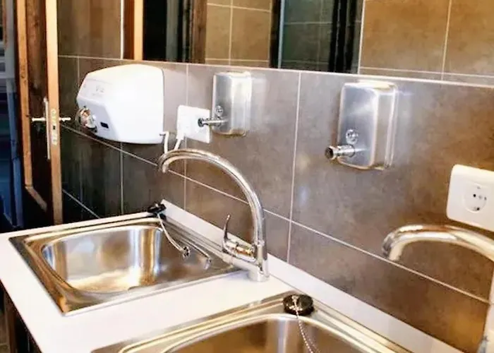 Vakantiehuis Spacious And Modern House In Riopico