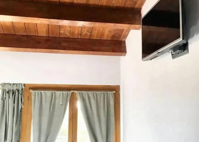 Vakantiehuis Spacious And Modern House In Riopico Cardenuela-Riopico